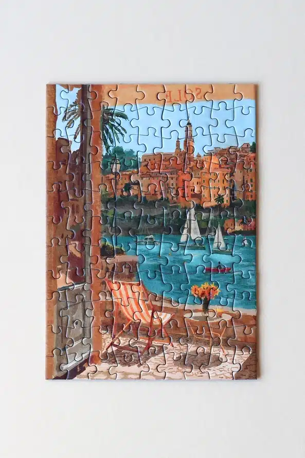 mini puzzle menton france de 99 pièces monté